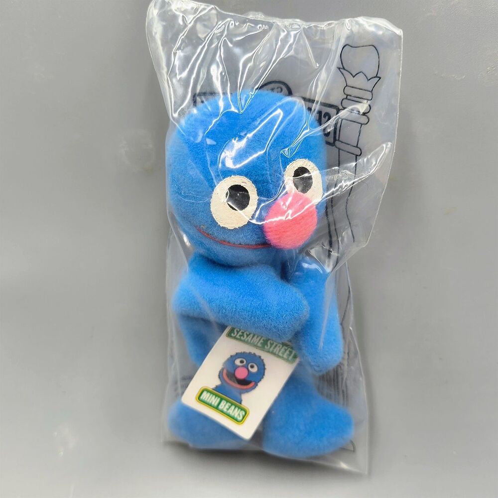 Grover Mini Bean Bag Plush Doll Sesame Street Kelloggs 4 inch